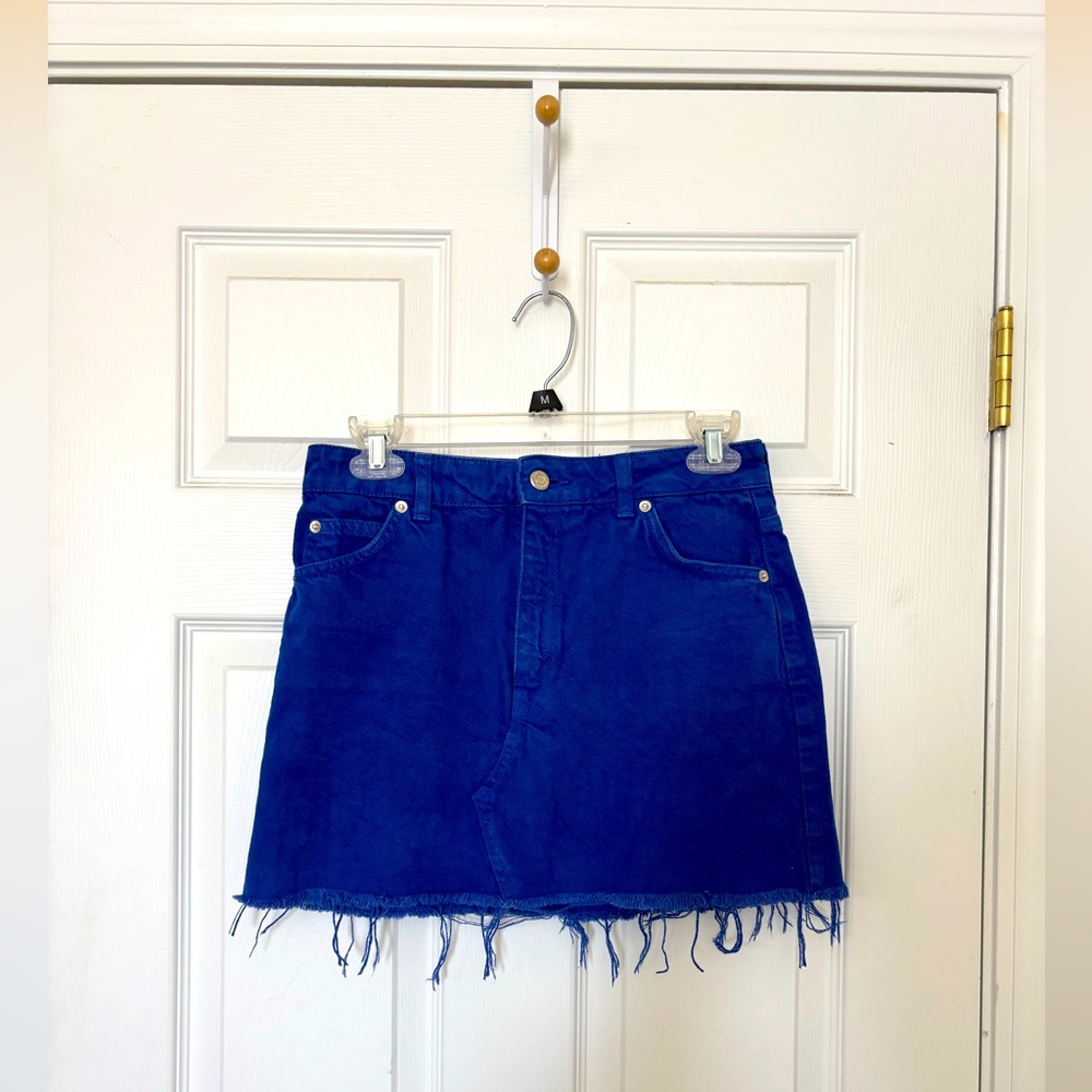 TOPSHOP Frayed Denim Skirt - Size 4 - Color Royal Blue